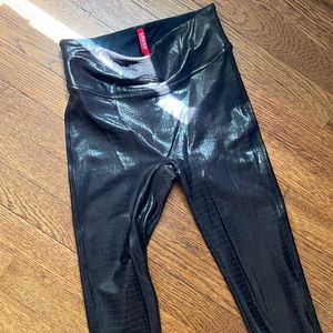 Faux leather croc shine leggings, XS